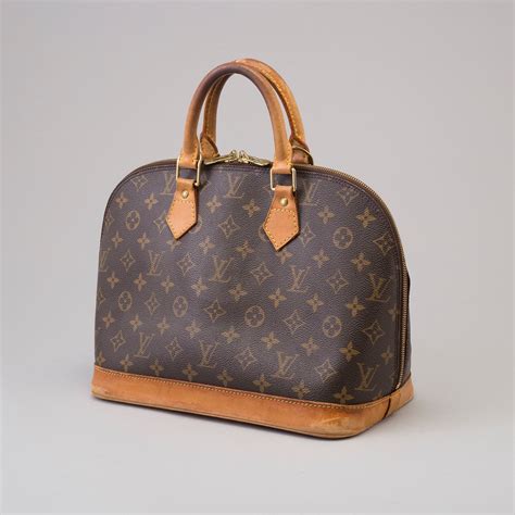 louis vuitton amblemi|louis vuitton alma handbags.